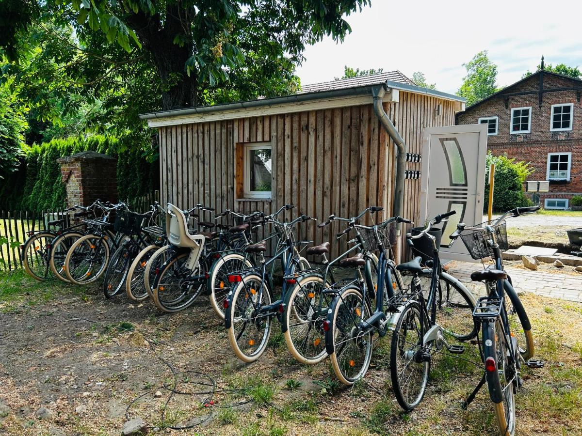 Ferienwohnungen Poppelvitz Altefahr Ngoại thất bức ảnh